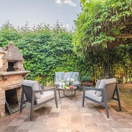 Romantic Retreat In A Restored Church Βίλα *