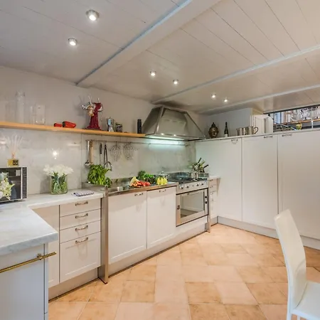 Romantic Retreat In A Restored Church Lucca