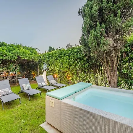 Romantic Retreat In A Restored Church * Lucca